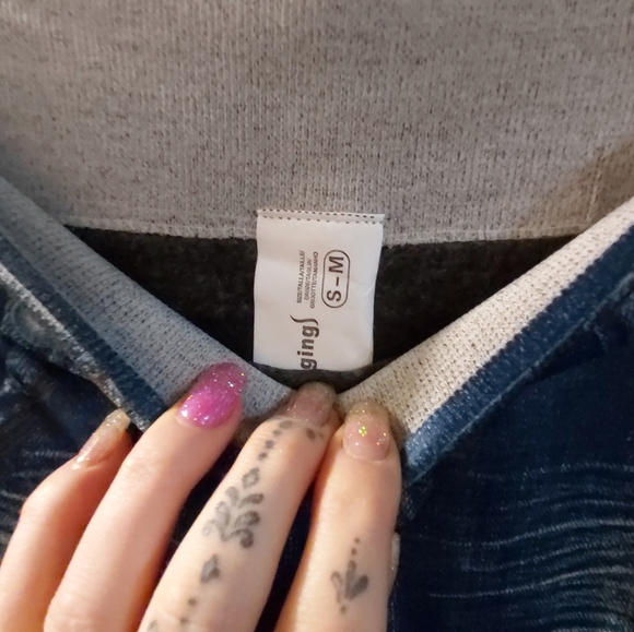 SOLD🌷3 for $25!🌷New jeggings - Picture 2 of 4